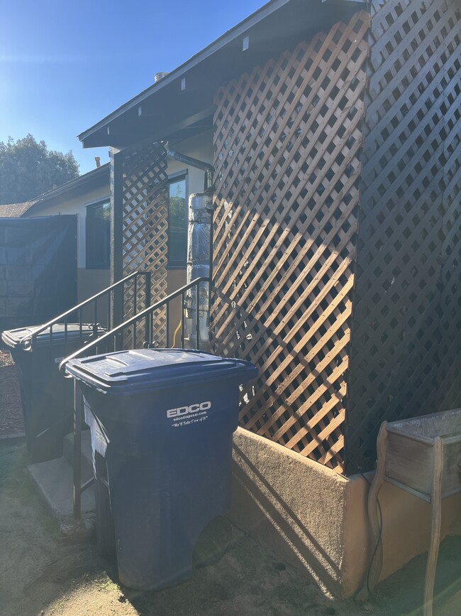 4229 Cordelle Ln in Chula Vista, CA - Foto de edificio - Building Photo