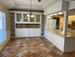 870 Fenway Park in Beaumont, TX - Building Photo - Building Photo