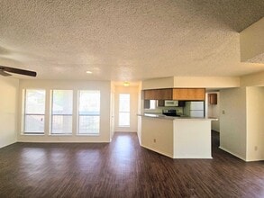 5032 Winder Ct in North Richland Hills, TX - Building Photo - Building Photo