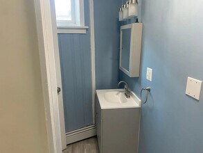 219 N Broadway in Gloucester City, NJ - Building Photo - Building Photo