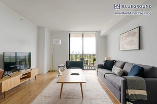 1501 SW 37th Ave, Unit FL13-ID75 in Miami, FL - Building Photo