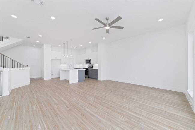 property at 2107 Holman St