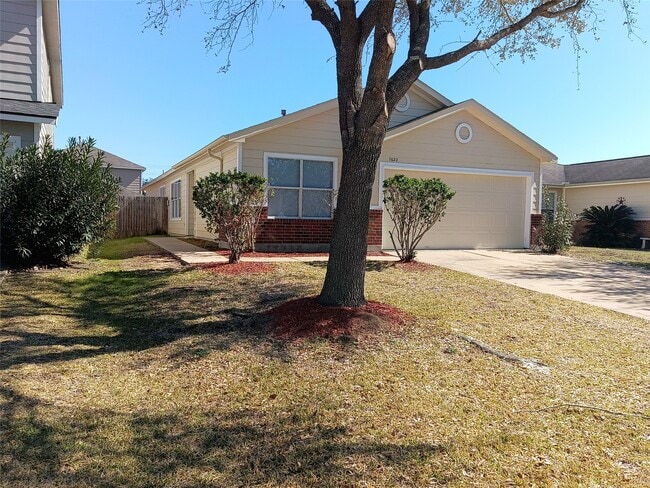 property at 7622 Yucca Field Dr