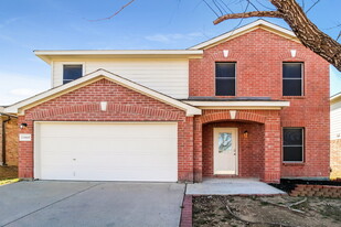 13805 Canyon Ranch Rd in Roanoke, TX - Building Photo