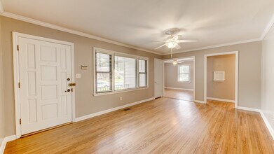 56 E 52nd St in Tulsa, OK - Building Photo - Building Photo