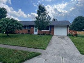 3729 Marion Dr in Enon, OH - Building Photo