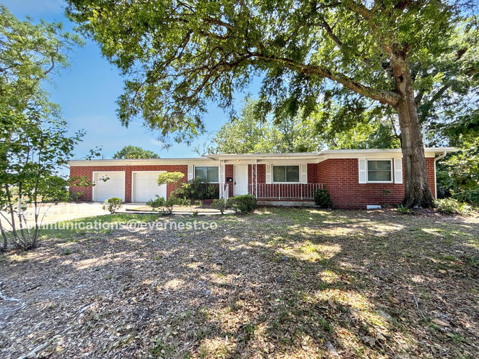 6657 Blackwood Dr in Jacksonville, FL - Foto de edificio