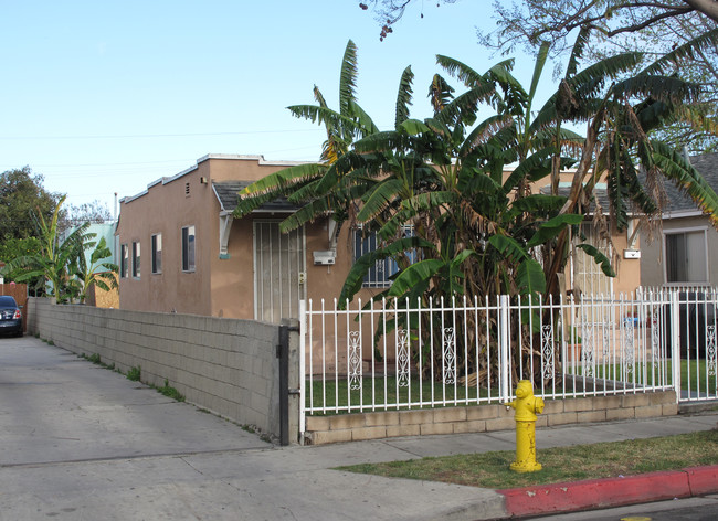 6919 Adamson Ave in Bell Gardens, CA - Building Photo - Building Photo