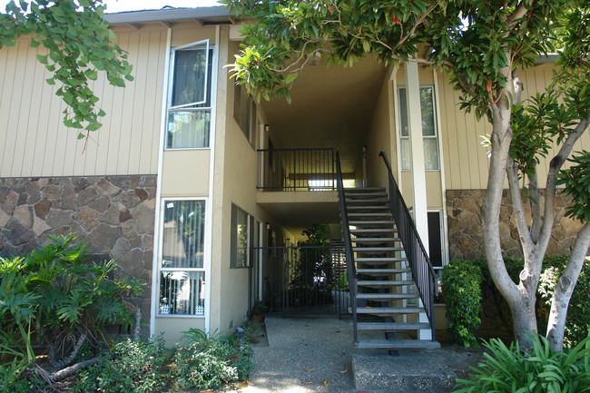 1658-12658 Leigh Ave in San Jose, CA - Foto de edificio - Building Photo