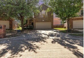 11801 Cottontail Dr in Fort Worth, TX - Building Photo