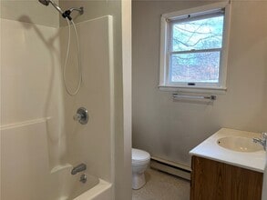 218 Main St in Afton, NY - Building Photo - Building Photo