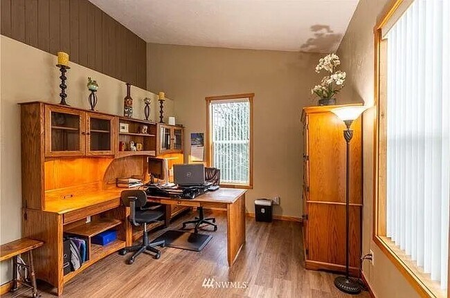 202 Fox Hollow Rd in Sequim, WA - Building Photo - Building Photo