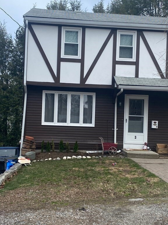 property at 3 Russell St