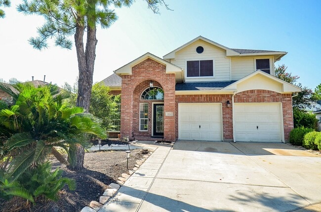 property at 20111 Lakespire Dr