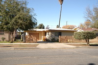 3575 Ottawa Ave in Riverside, CA - Foto de edificio - Building Photo