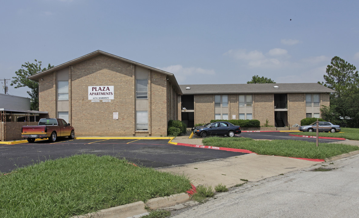 Plaza Apartments in Richland Hills, TX - Building Photo