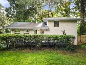 500 Collier Ridge Dr NW in Atlanta, GA - Building Photo - Building Photo