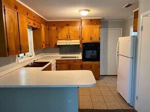 205 Morgan Ln in Enterprise, AL - Building Photo - Building Photo