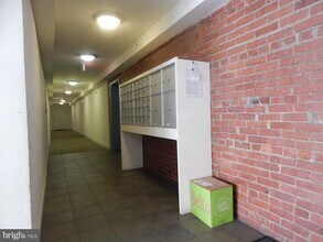 1501 27th St SE, Unit 406 in Washington, DC - Building Photo - Building Photo