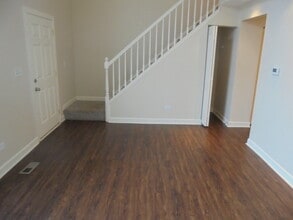 3335 Southport Dr in Island Lake, IL - Building Photo - Building Photo