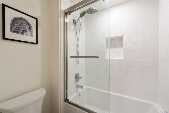 16250 Stella Cir in Tustin, CA - Building Photo - Building Photo