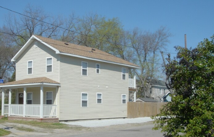 1300 W 26th St in Norfolk, VA - Building Photo