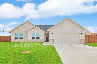 524 Park Meadow Ct in Burleson, TX - Building Photo - Building Photo