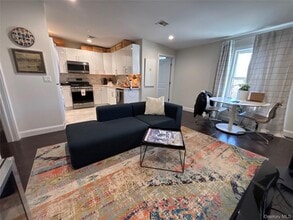 3 Bryant Ave in Roslyn, NY - Building Photo - Building Photo