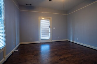 789 Lake Ave NE in Atlanta, GA - Building Photo - Building Photo