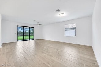 14303 Winding Cedar Wy in Ft. Myers, FL - Building Photo - Building Photo