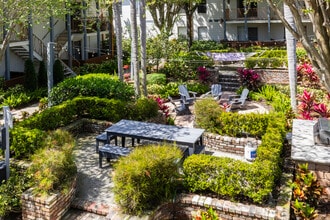 Westshore Palms at Kennedy in Tampa, FL - Foto de edificio - Building Photo