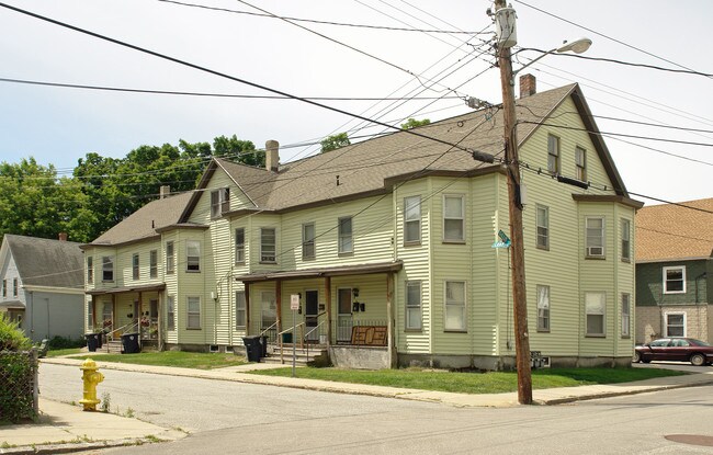 1-7 Gray Ave in Nashua, NH - Building Photo - Building Photo