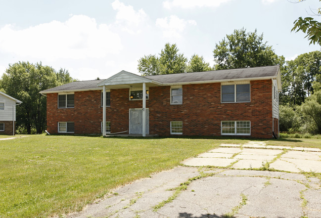 Brookside Terrace Apartments in Jackson, MI - Foto de edificio - Building Photo