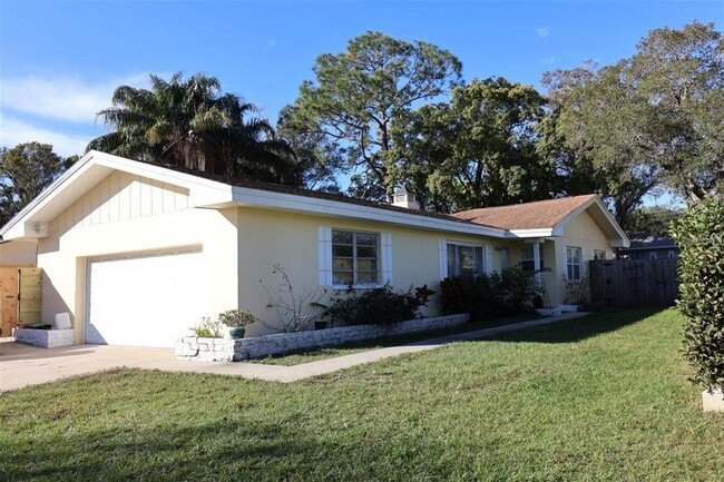 1602 S Lady Mary Dr