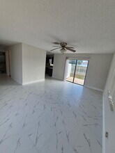 3198 49th Ln S in Lake Worth Beach, FL - Building Photo - Building Photo
