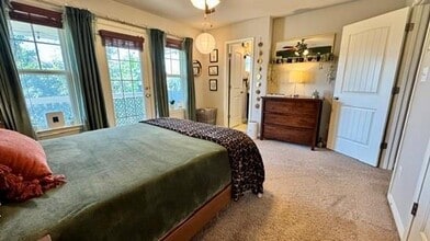 114 Friendship Oak Dr in San Marcos, TX - Building Photo - Building Photo
