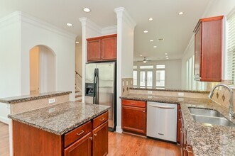 6818 Staffordshire Blvd in Houston, TX - Building Photo - Building Photo