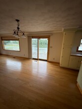 1059 Crown Point Dr in Weidman, MI - Building Photo - Building Photo