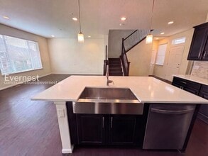 14944 E Crestridge Dr in Centennial, CO - Building Photo - Building Photo