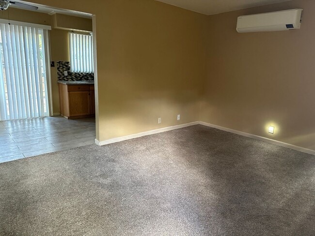 115 N Santa Rita St in Los Banos, CA - Building Photo - Building Photo