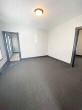 2405 N Frederick Ave in Milwaukee, WI - Building Photo - Building Photo