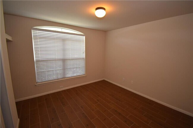 2133 Oltons Bluff Dr in Austin, TX - Building Photo - Building Photo