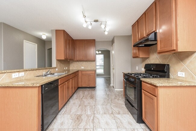 642 Kiley Dr in Houston, TX - Building Photo - Building Photo