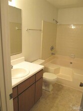 6734 Bellview Pines Rd in Pensacola, FL - Building Photo - Building Photo