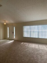 2292 Harding Cir in Deltona, FL - Building Photo - Building Photo