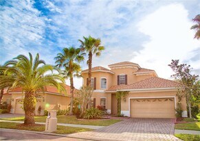 18022 Cozumel Isle Dr in Tampa, FL - Building Photo