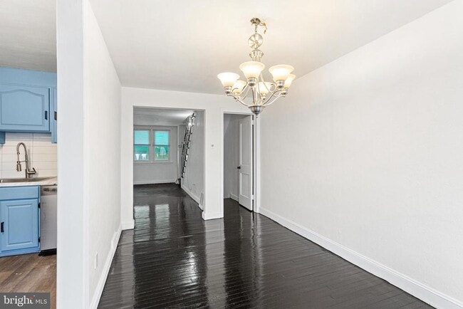 7675 Overbrook Ave in Philadelphia, PA - Building Photo - Building Photo