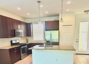 2921 Trustee Ave in Sarasota, FL - Building Photo - Building Photo