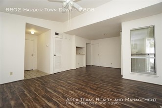 6602 Harbor Town Dr-Unit -#808 in Houston, TX - Foto de edificio - Building Photo