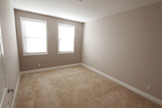 5030 Juneberry Ct in San Diego, CA - Building Photo - Building Photo